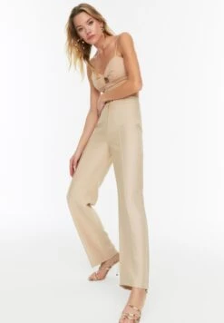 Trendyol Plunge Neck Pleat Detail Body