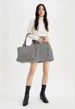 DeFacto A Cut Check Print Mini Skirt
