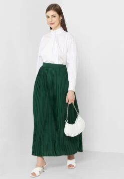 Pleat Detail Solid Skirt