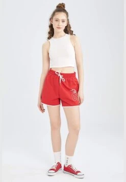 Trendyol Strappy Crop Top