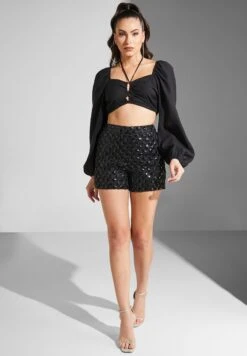 Comfort-Fit Active Colourblock Active Crop Top With Cut-Out Detail On Back