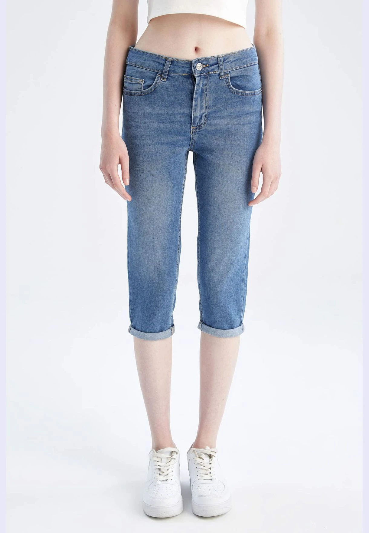 DeFacto Woman Capri Denim Capri 1 DeFacto Woman Capri Denim Capri