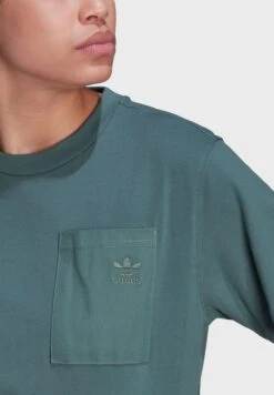 Adidas Originals Twill Pocket T-Shirt 7 Adidas Originals Twill Pocket T-Shirt -Minique Fashion Store 3 zoom desktop 1002