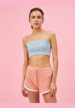 MISSGUIDED PETITE Petite Skirts -Minique Fashion Store 3 zoom desktop 1114