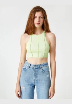 Tie Detail Crop Top & Shorts Set -Minique Fashion Store 3 zoom desktop 1140