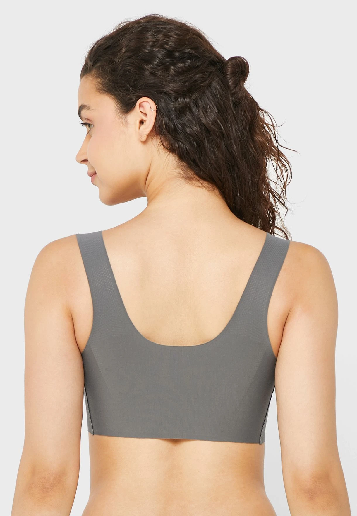 MISSGUIDED PETITE Cut Out Back Top 3 MISSGUIDED PETITE Cut Out Back Top - Image 3