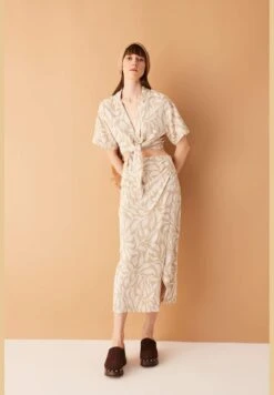 DeFacto Woman Wrap Woven Skirt -Minique Fashion Store 3 zoom desktop 1362