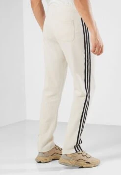 Adidas Originals 3 Stripe Sweatpants -Minique Fashion Store 3 zoom desktop 161
