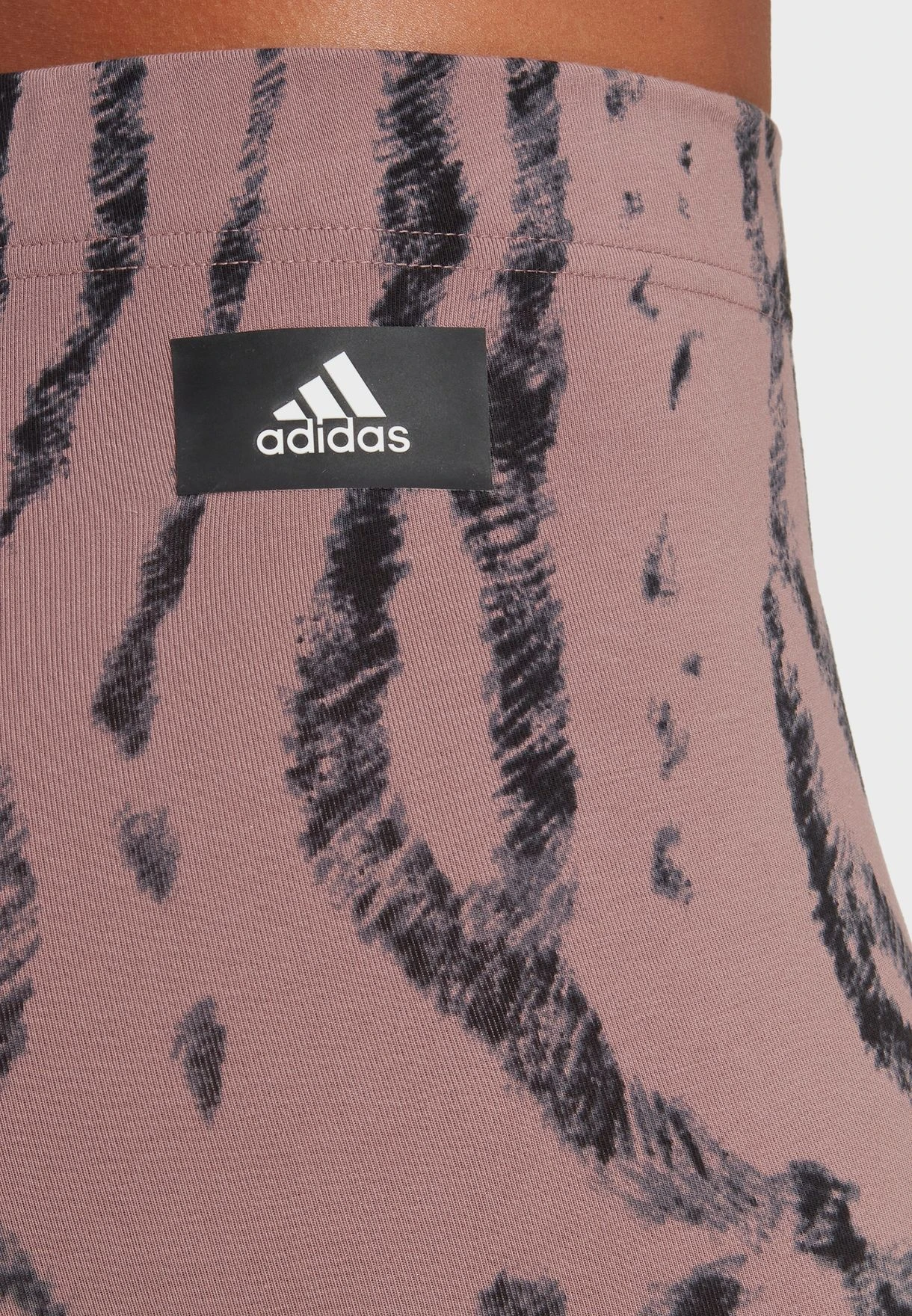 ADIDAS Graphic Q3 Leggings 3 ADIDAS Graphic Q3 Leggings - Image 3