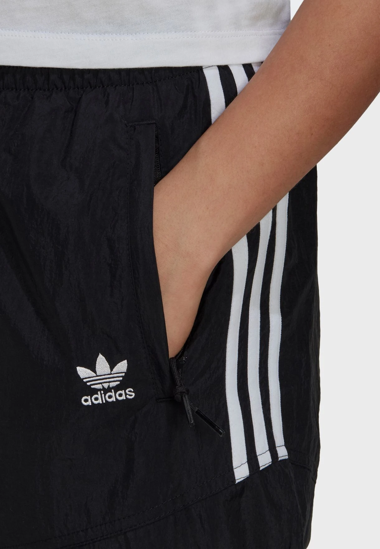 Adidas Originals 3 Stripes Cuffed Sweatpants 3 Adidas Originals 3 Stripes Cuffed Sweatpants - Image 3
