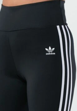 Adidas Originals Primeblue Shorts 6 Adidas Originals Primeblue Shorts -Minique Fashion Store 3 zoom desktop 703