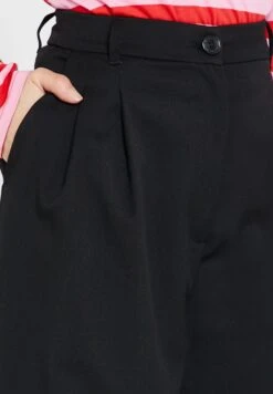 One Shoulder Bodysuit -Minique Fashion Store 3 zoom desktop 80