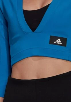 Surplice Neck Crop Top -Minique Fashion Store 3 zoom desktop 995