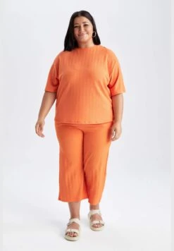 Asymmetric Cut Out Body 8 Asymmetric Cut Out Body -Minique Fashion Store 4 zoom desktop 1036