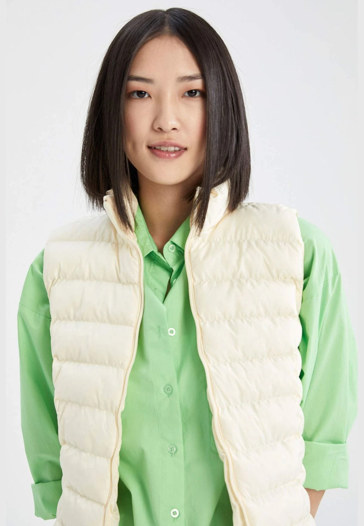 Plunge Neck Bodycon Dress 4 Plunge Neck Bodycon Dress - Image 4