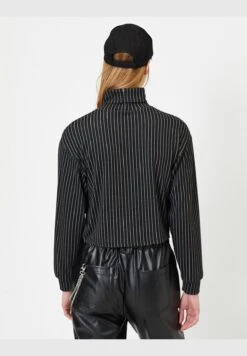 Koton Turtle Neck T-Shirt -Minique Fashion Store 4 zoom desktop 1231