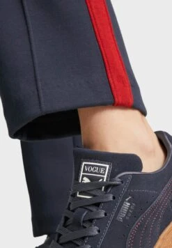 Puma X Vogue T7 Women Sweatpants -Minique Fashion Store 4 zoom desktop 22