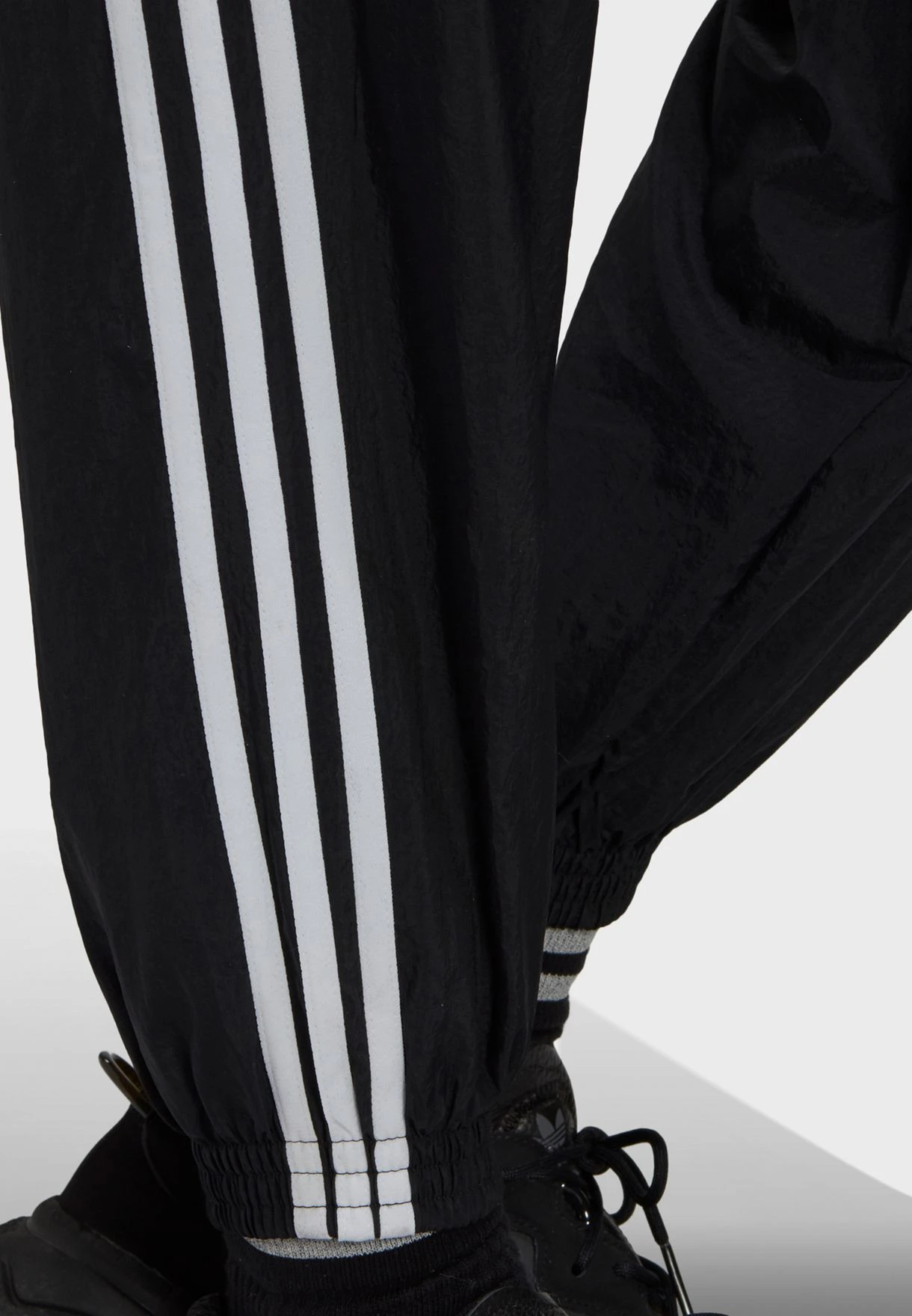 Adidas Originals 3 Stripes Cuffed Sweatpants 4 Adidas Originals 3 Stripes Cuffed Sweatpants - Image 4