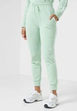 Contrast Side Paneled Sweatshirt Joggers Set -Minique Fashion Store 4 zoom desktop 372