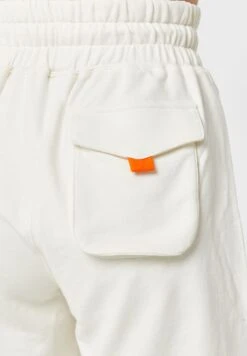 Strappy Printed Crop Top -Minique Fashion Store 4 zoom desktop 546