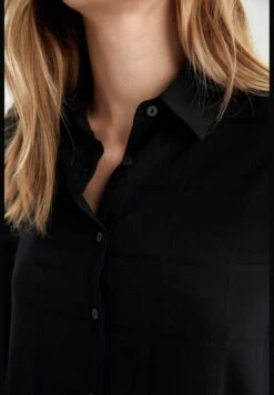 DeFacto Elastic Hem Long Sleeve Regular Fit Shirt Neck Top -Minique Fashion Store 5 zoom desktop 1019