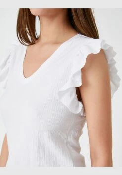 Koton Sleeveless Voluminous Detail V Neck Tanktop -Minique Fashion Store 5 zoom desktop 1084