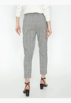 Koton Check Trousers -Minique Fashion Store 5 zoom desktop 13