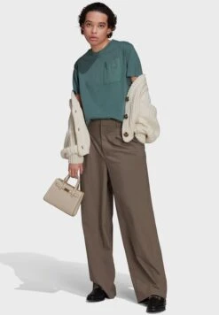 Adidas Originals Twill Pocket T-Shirt 9 Adidas Originals Twill Pocket T-Shirt -Minique Fashion Store 5 zoom desktop 588