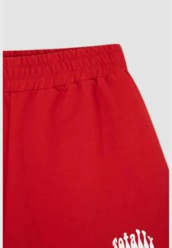 Star Foil Crop Top -Minique Fashion Store 7 zoom desktop 108