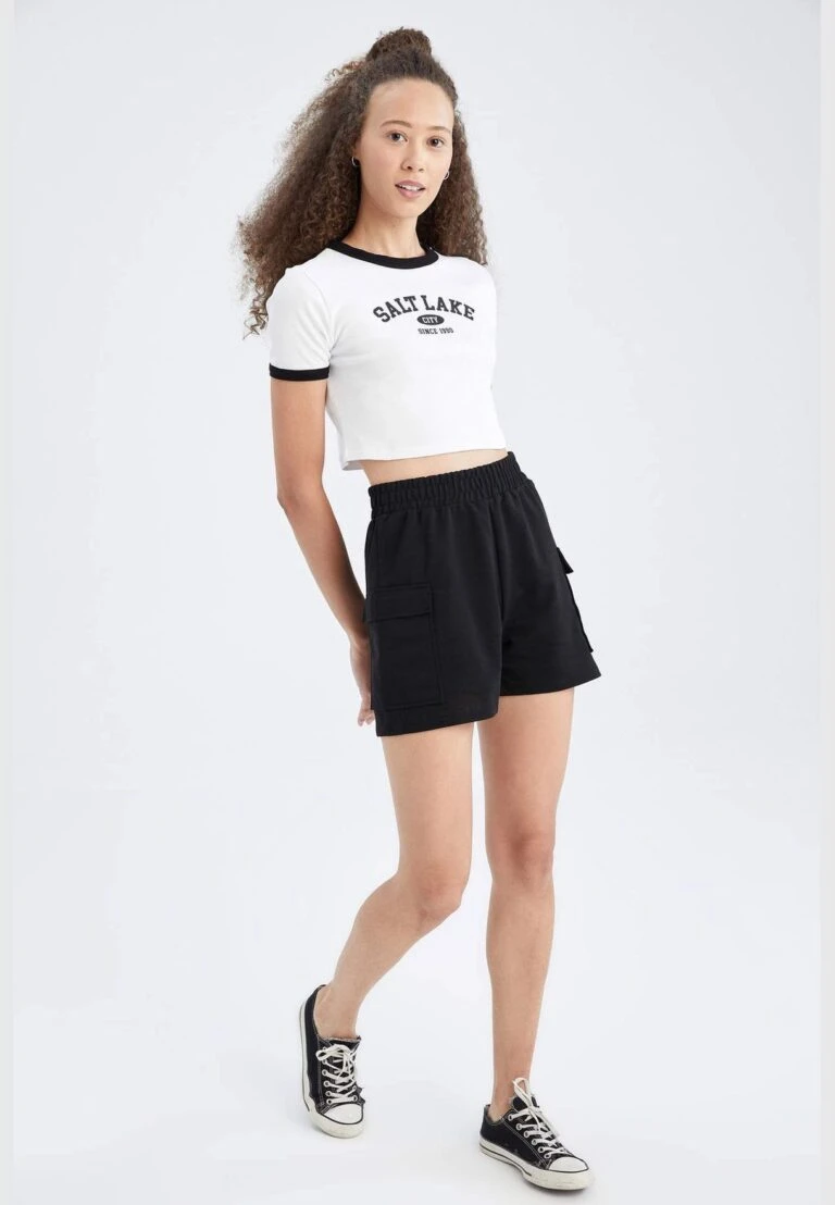 Minique Fashion Store 22 Minique Fashion Store -Minique Fashion Store 1 zoom desktop 500 768x1108 1